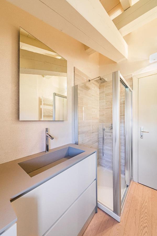Birdie 59 Apartment By Wonderful Italy โซยาโน เดล ลาโก ภายนอก รูปภาพ